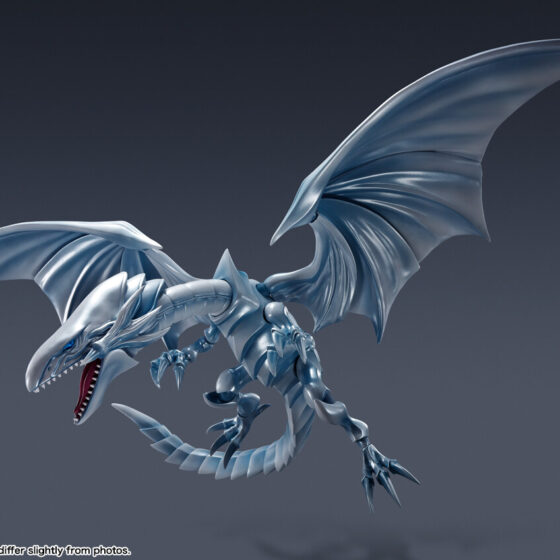 Figurine Dragon Blanc aux Yeux Bleus